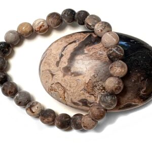 Armband mit Kraftstein-Perlen aus versteinertem Palmholz